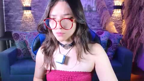 Karen  online show from 26, 9, 2025