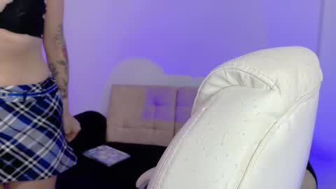 Sienna online show from 5, 1, 2026