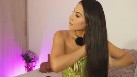 Snapshot of imvickyrachell_ chatting on 21, 10, 2025 imvickyrachell_ online show from 21, 10, 2025