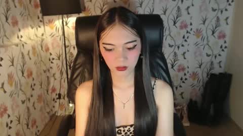 Snapshot of imyourlegalbaby chatting on 5, 2, 2025 Aki online show from 5, 2, 2025