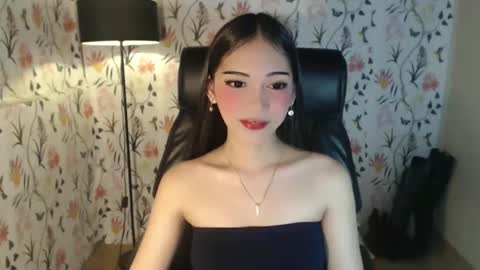 Snapshot of imyourlegalbaby chatting on 16, 2, 2025 Aki online show from 16, 2, 2025