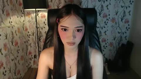 Snapshot of imyourlegalbaby chatting on 23, 2, 2025 Aki online show from 23, 2, 2025