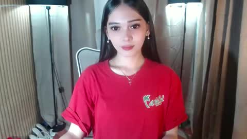 Snapshot of imyourlegalbaby chatting on 5, 10, 2025 Aki online show from 5, 10, 2025