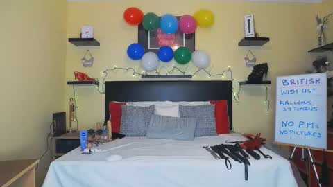 Snapshot of inannalove chatting on 12, 12, 2024 inannalove online show from 12, 12, 2024