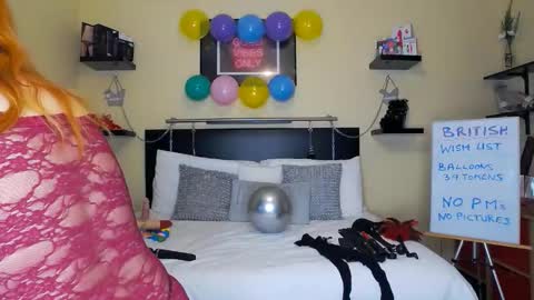 inannalove online show from 8, 11, 2025