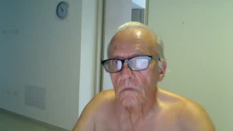 Snapshot of incendiado chatting on 12, 9, 2025 incendiado online show from 12, 9, 2025