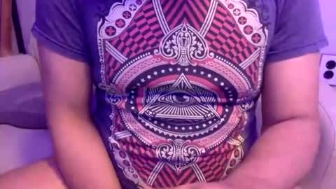 Inchesofhappiness7 online show from 17, 1, 2026