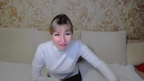 incredible_ariela online show from 4, 12, 2024
