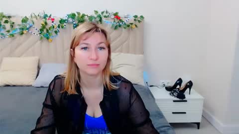 incredible_ariela online show from 16, 4, 2026