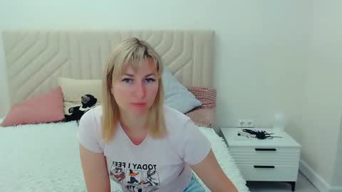 Snapshot of incredible_ariela chatting on 1, 7, 2026 incredible_ariela online show from 1, 7, 2026