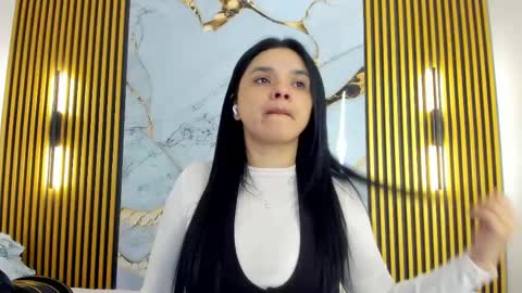 Snapshot of indi_catalina chatting on 1, 6, 2026 Indi Catalina online show from 1, 6, 2026