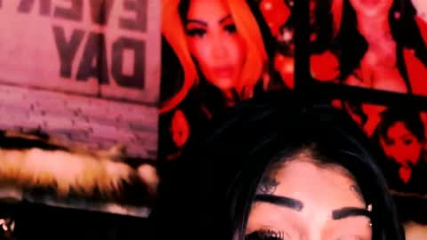 Snapshot of indian_dreamgirl chatting on 13, 7, 2026 Bella Ambrosia online show from 13, 7, 2026