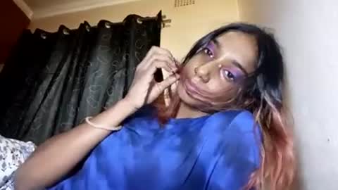 Snapshot of indian_succubus chatting on 19, 6, 2026 Perky baby online show from 19, 6, 2026