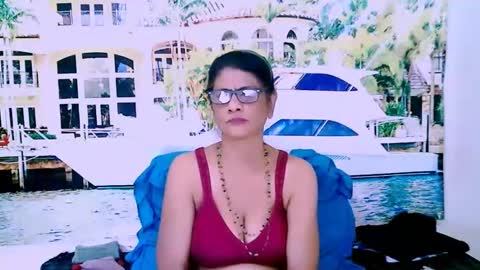 Snapshot of indianallure chatting on 17, 1, 2025 Femiez online show from 17, 1, 2025