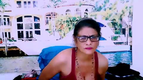 Snapshot of indianallure chatting on 17, 1, 2025 Femiez online show from 17, 1, 2025