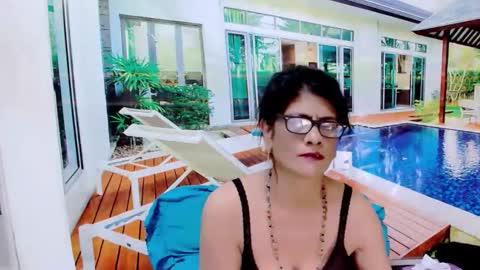 Snapshot of indianallure chatting on 21, 1, 2025 Femiez online show from 21, 1, 2025