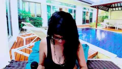 Snapshot of indianallure chatting on 22, 1, 2025 Femiez online show from 22, 1, 2025