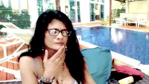 Snapshot of indianallure chatting on 25, 1, 2025 Femiez online show from 25, 1, 2025