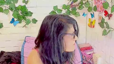 Snapshot of indianallure chatting on 25, 9, 2025 Femiez online show from 25, 9, 2025