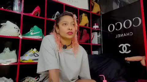 Nikki online show from 22, 6, 2026