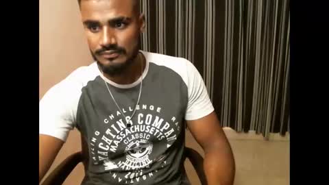 Snapshot of indianbull2023 chatting on 13, 5, 2026 indian slim boy with big for u online show from 13, 5, 2026