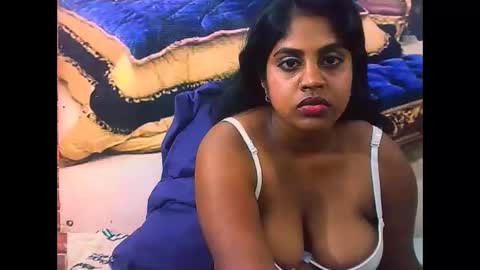 Snapshot of indiandiva27 chatting on 10, 2, 2026 indiandiva27 online show from 10, 2, 2026