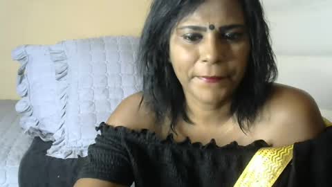 Snapshot of indiandreams_ chatting on 10, 7, 2026 Palavi online show from 10, 7, 2026