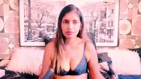 indianhoneyx online show from 17, 1, 2026