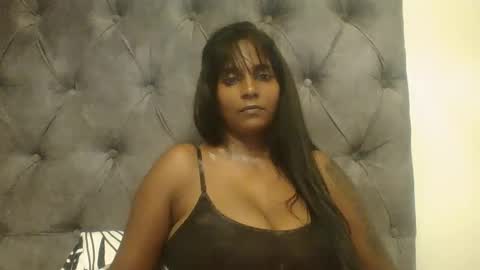 Snapshot of indianjasmin chatting on 13, 1, 2025 priya online show from 13, 1, 2025