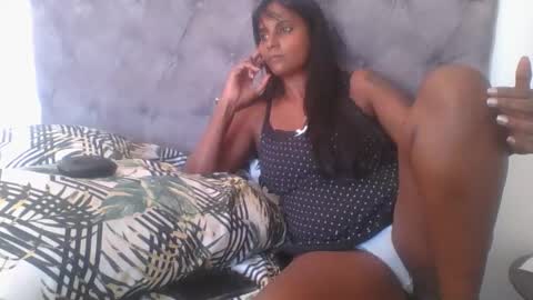 Snapshot of indianjasmin chatting on 14, 1, 2025 priya online show from 14, 1, 2025