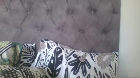 Snapshot of indianjasmin chatting on 14, 2, 2025 priya online show from 14, 2, 2025