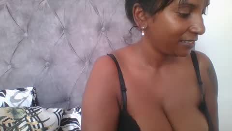 Snapshot of indianjasmin chatting on 21, 2, 2025 priya online show from 21, 2, 2025