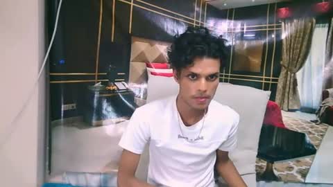 Snapshot of indianlipstickluna chatting on 15, 7, 2026 Bradz online show from 15, 7, 2026