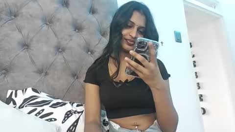 Snapshot of indianpandora chatting on 12, 9, 2025 indianpandora online show from 12, 9, 2025