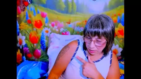 Snapshot of indianroxy27 chatting on 6, 5, 2026 indianroxy27 online show from 6, 5, 2026