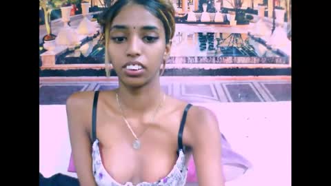 Snapshot of indiansexyslender4u2luv chatting on 12, 1, 2025 indiansexyslender4u2luv online show from 12, 1, 2025