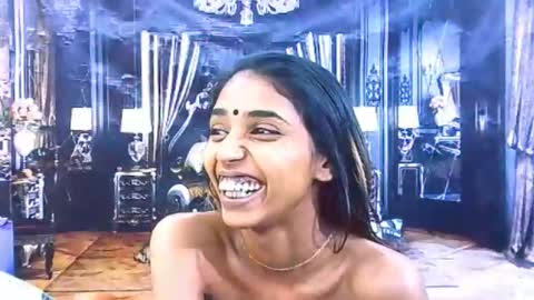 indiansexyslender4u2luv online show from 29, 10, 2025