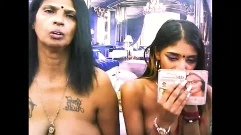 indiansexyslender4u2luv online show from 6, 11, 2025