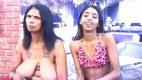 indiansexyslender4u2luv online show from 16, 11, 2025