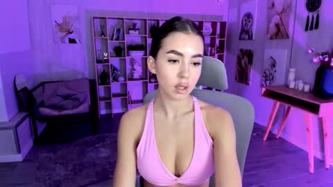 INDIGO online show from 21, 10, 2025