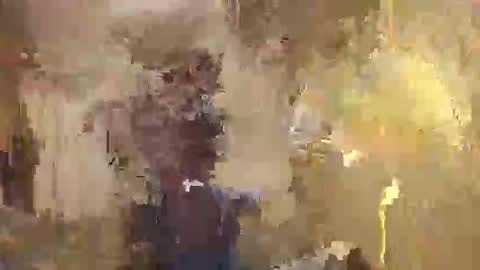 Snapshot of individone chatting on 21, 11, 2025 Indi online show from 21, 11, 2025