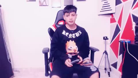 Snapshot of indomitablebeast chatting on 23, 9, 2025 matias online show from 23, 9, 2025