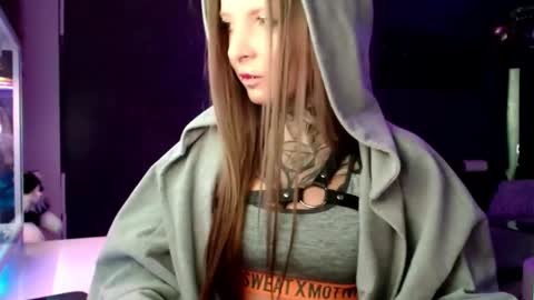 Snapshot of inesdesire chatting on 16, 2, 2025 InesDesire online show from 16, 2, 2025