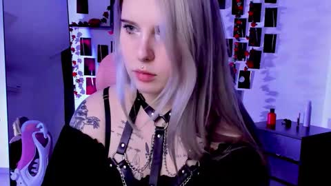 Snapshot of ingannamorte18 chatting on 16, 10, 2025 Roki online show from 16, 10, 2025