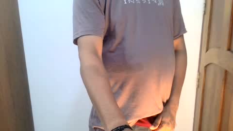 Snapshot of ingloriousuncut chatting on 22, 7, 2026 Inglorious Hairy Uncut online show from 22, 7, 2026