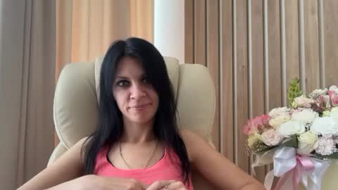 Snapshot of injaathome chatting on 15, 7, 2026 InjaAtHome online show from 15, 7, 2026