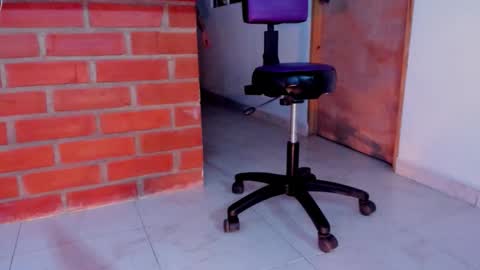 demon online show from 30, 10, 2025