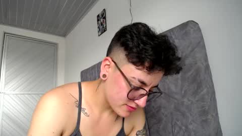 Snapshot of inkedgoddess58 chatting on 30, 4, 2026 lyan onlyfans n linda online show from 30, 4, 2026