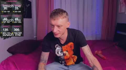 Snapshot of inkedjamesx chatting on 2, 10, 2025 James online show from 2, 10, 2025