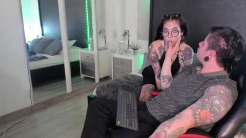 Snapshot of inkedsinners_ chatting on 15, 5, 2026 inkedsinners_ online show from 15, 5, 2026